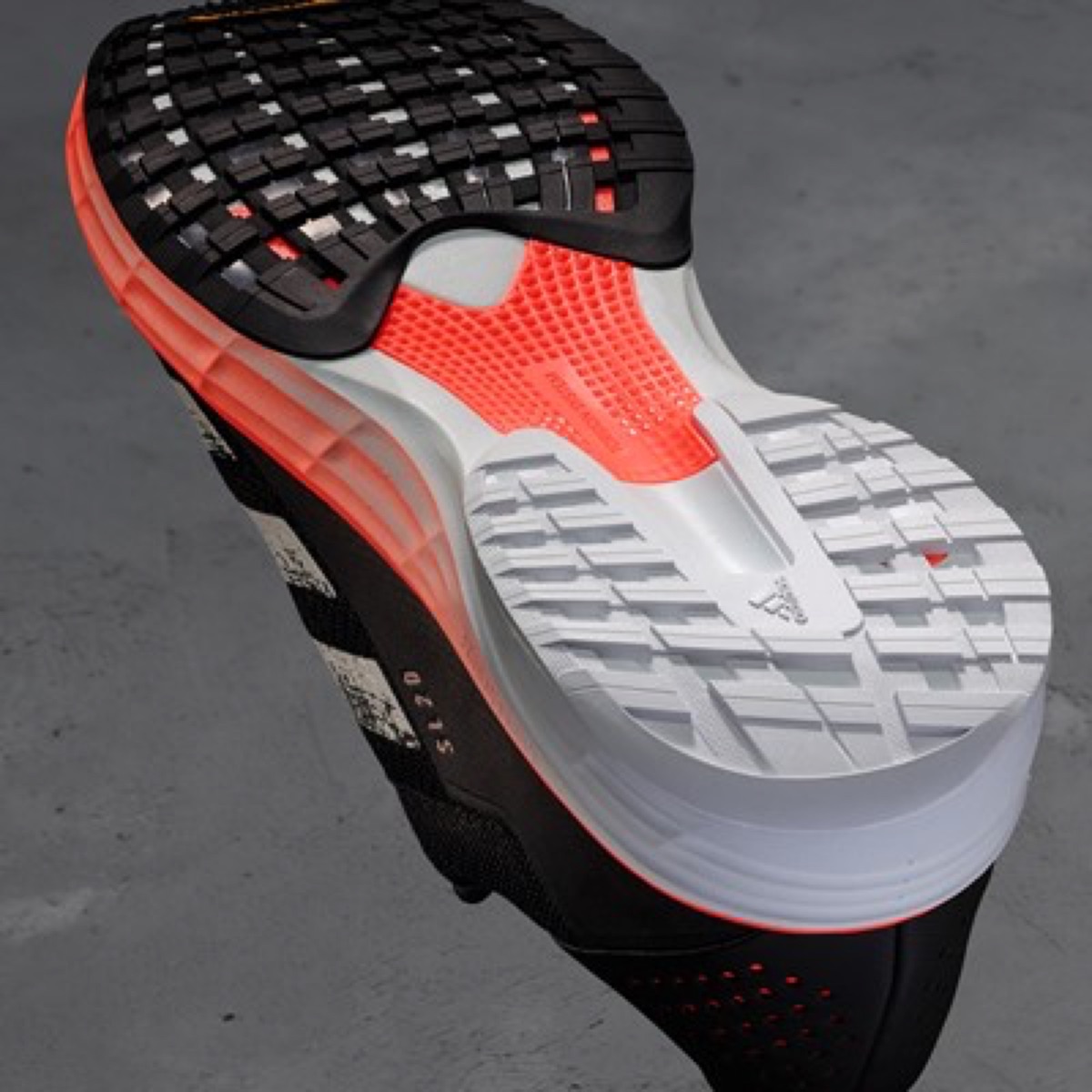 adidas SL20
