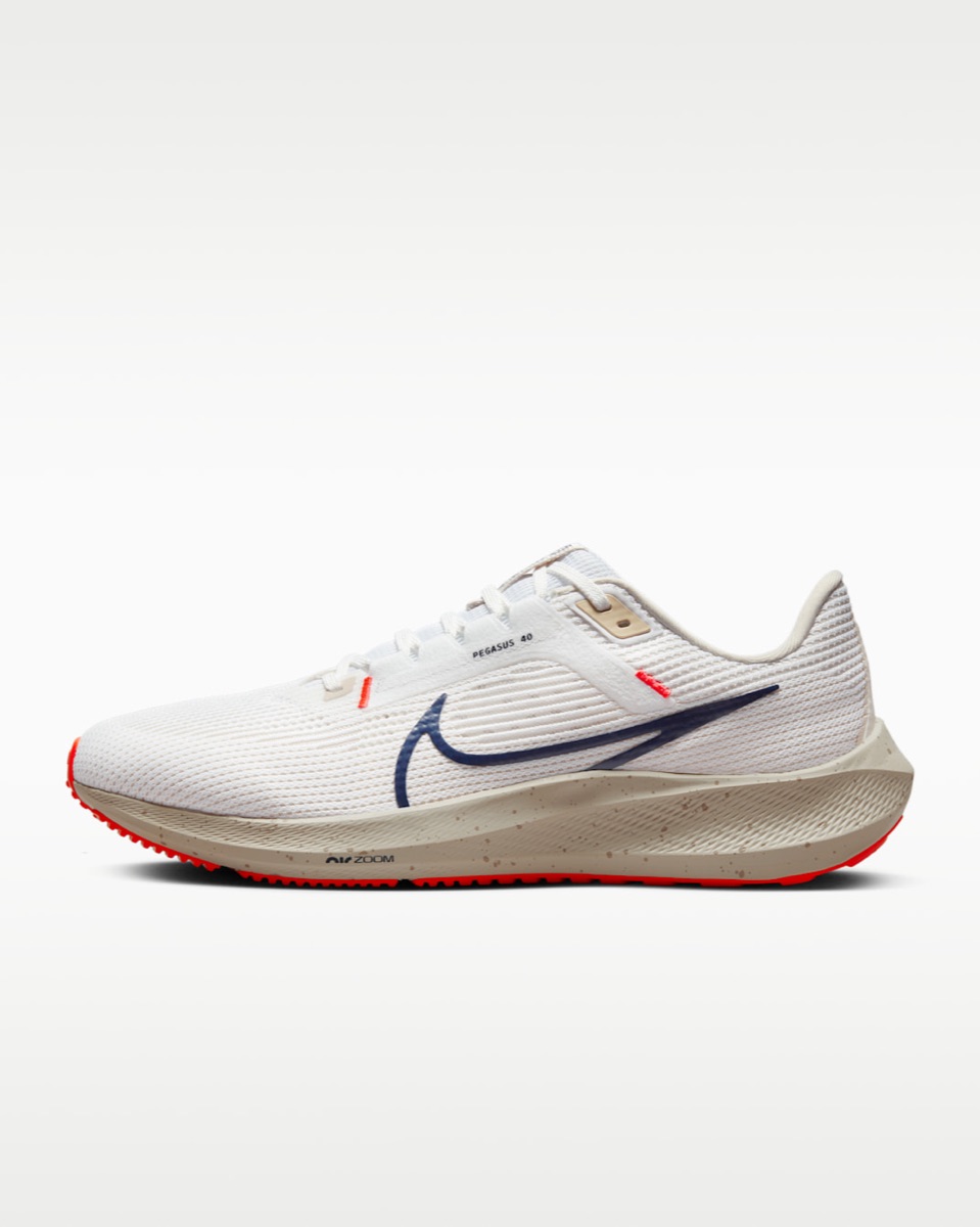 Nike Pegasus in White / Light Orewood Brown / Phantom / Obsidian