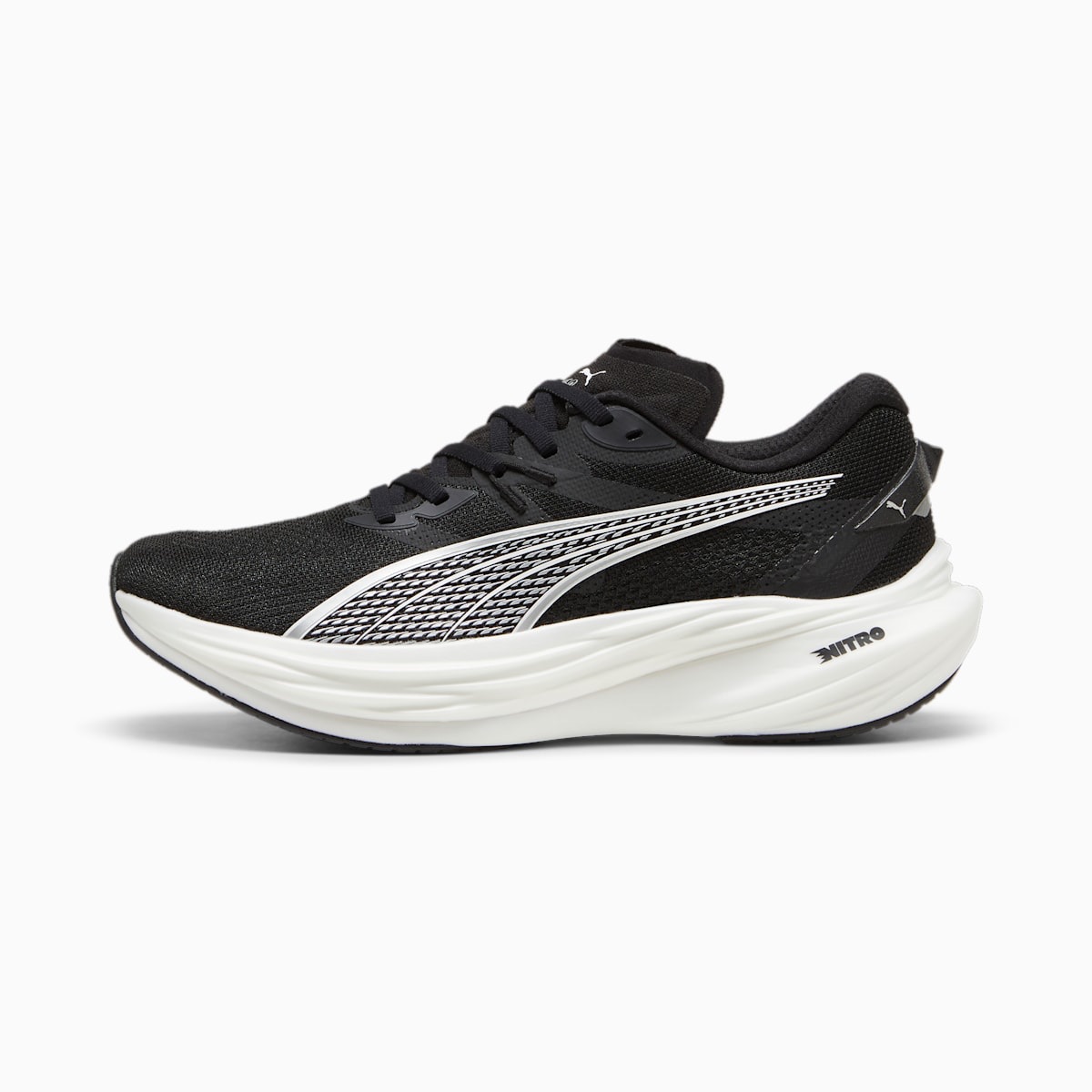PUMA Deviate Nitro 3 in PUMA Black / PUMA White